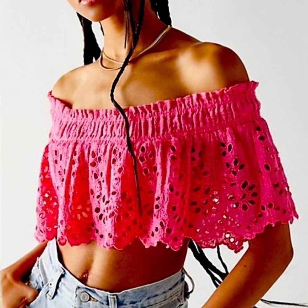 Free People Eyelet Off Shoulder Scalloped Crop Top NEW Boho Barbie Hippie Pink - Picture 1 of 7